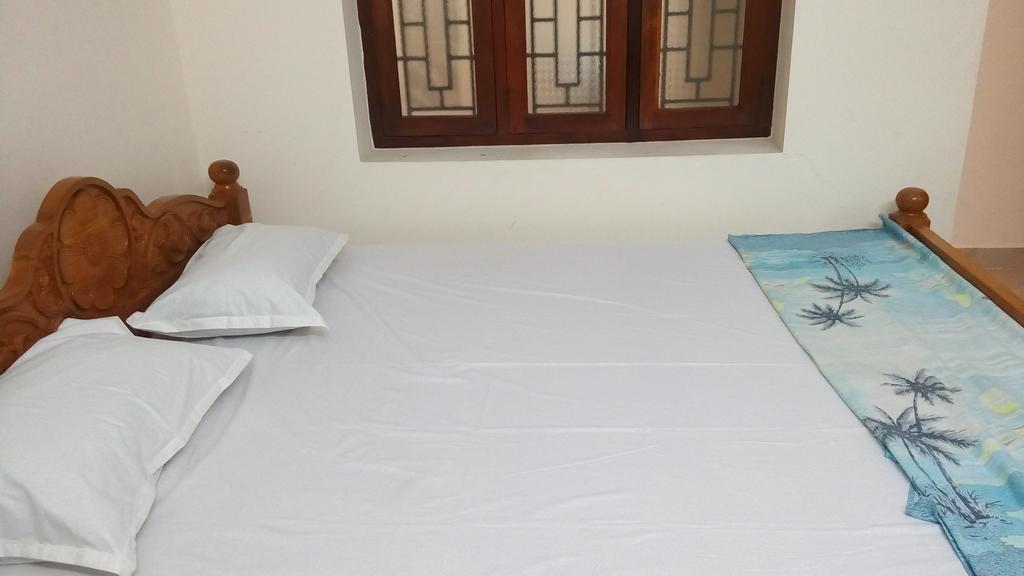 Sabri Guest House Tiruvannāmalai Exterior foto
